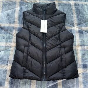 Cole Haan Signature Black puffer vest XS NEW
